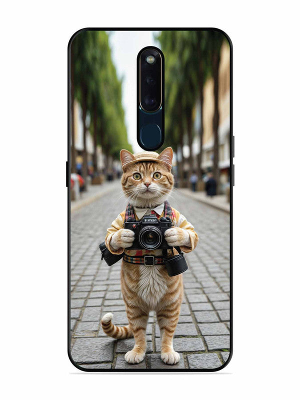 Oppo F11 Pro Cat as Cameraman