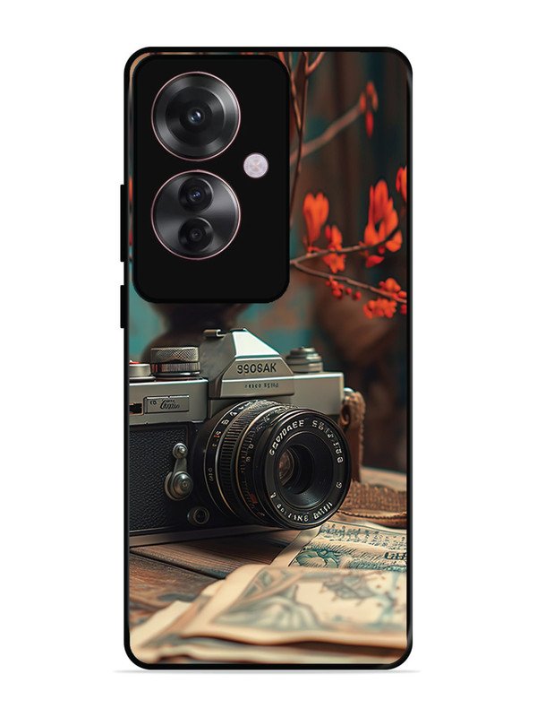 Oppo F25 Pro 5G Retro Camera