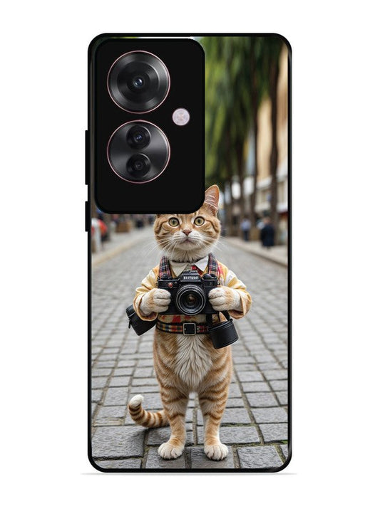 Oppo F25 Pro 5G Cat as Cameraman