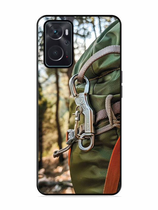 Oppo K10 4G Hiking Gear Close-up
