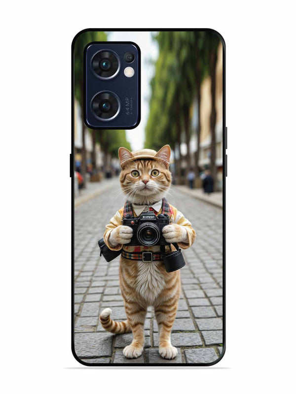 Oppo RENO 7 5G Cat as Cameraman
