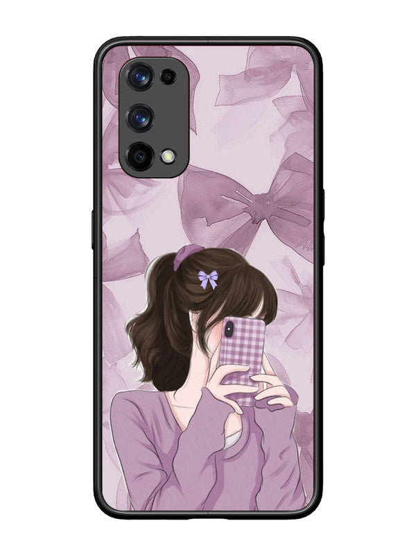 realme x7 Pro Pinky Girl taking selfie