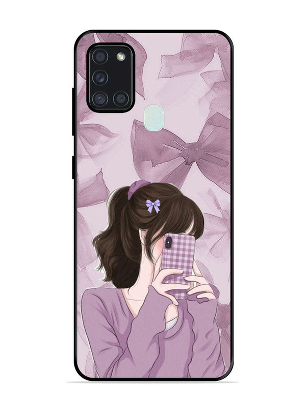 Samsung Galaxy A21s Pinky Girl taking selfie
