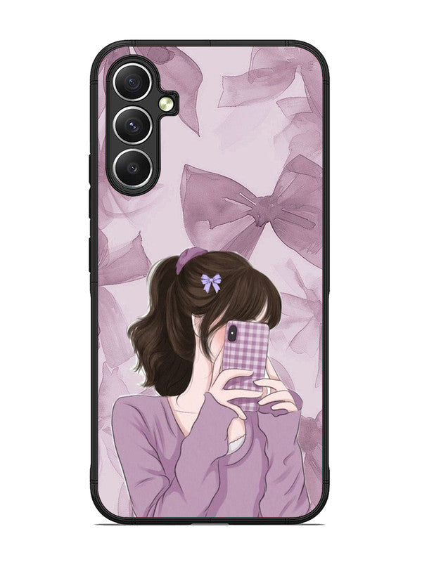 Samsung Galaxy A34 5G Pinky Girl taking selfie