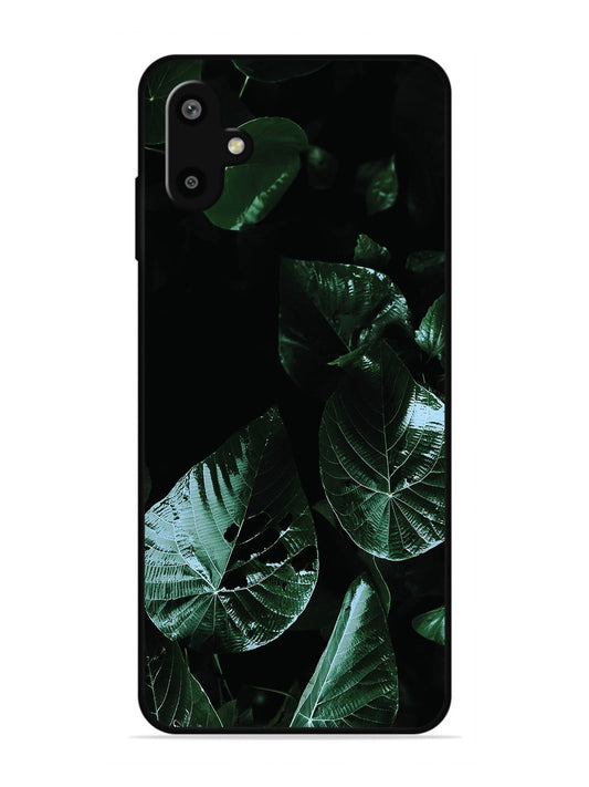 Samsung Galaxy F06 Leafs at night