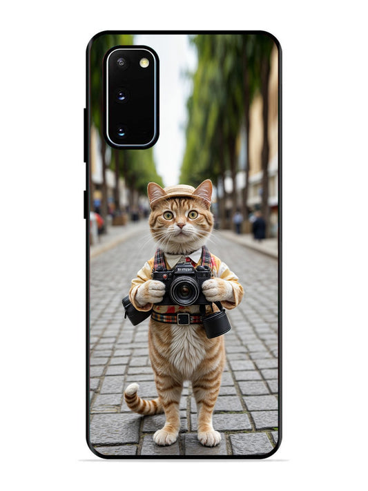 SAMSUNG GALAXY S20 Cat as Cameraman