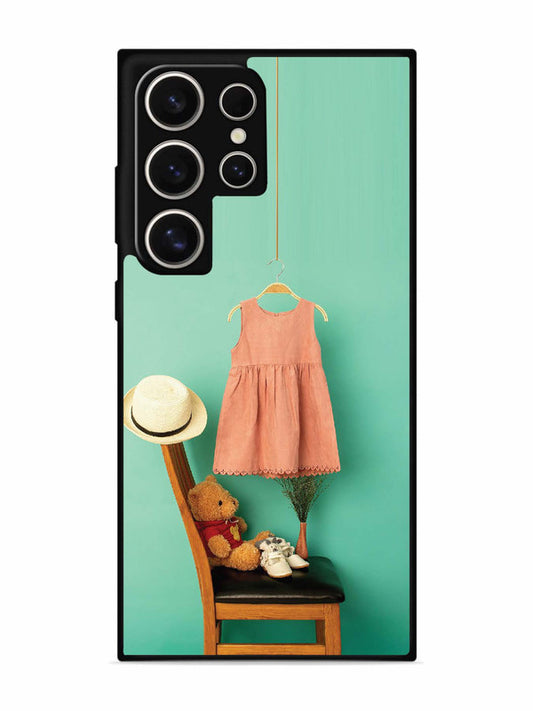 Samsung Galaxy S24 Ultra 5G Trendy dress for girl near toy bear