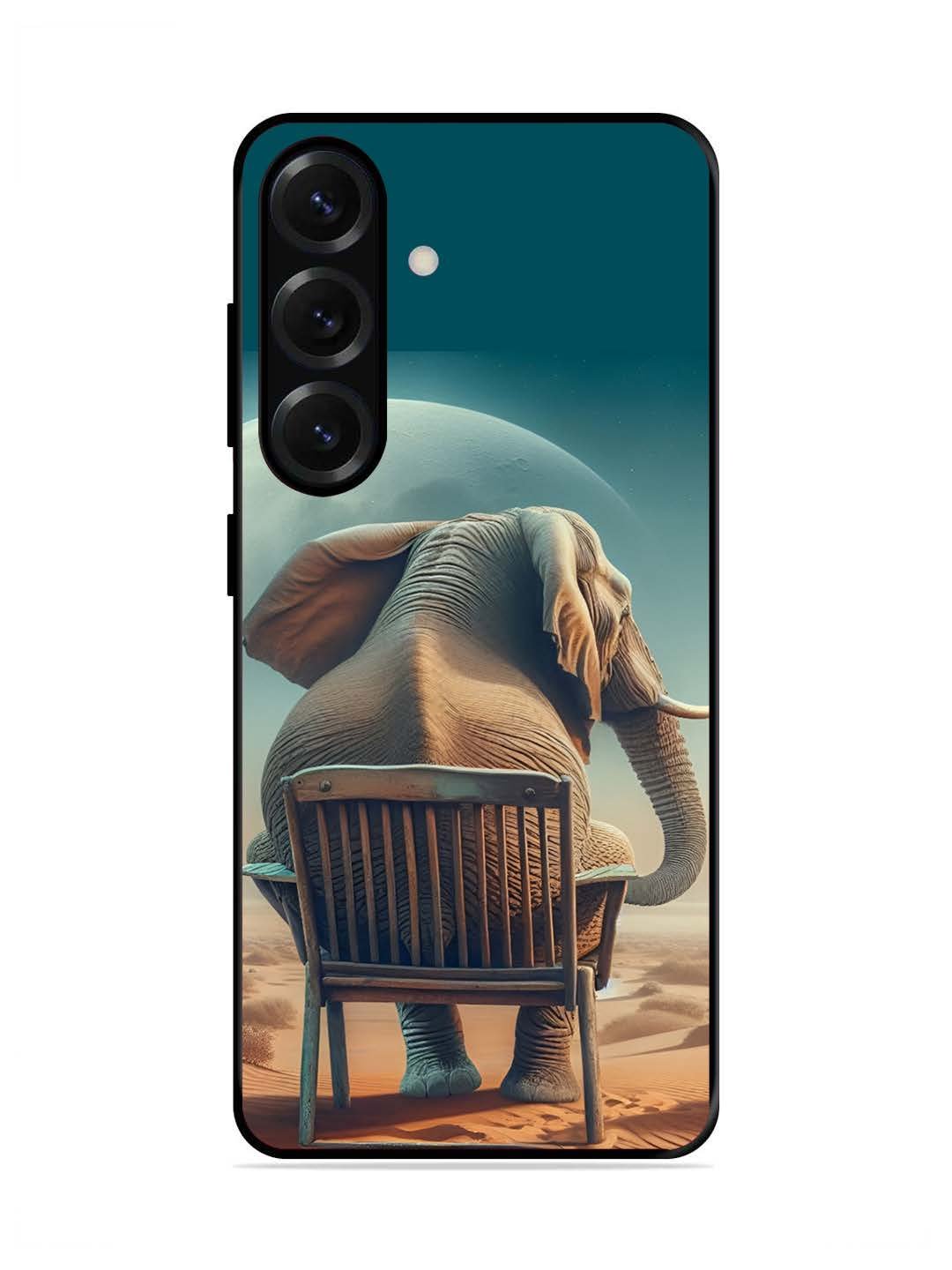 Samsung Galaxy S25 Plus Baby Elephant om chair