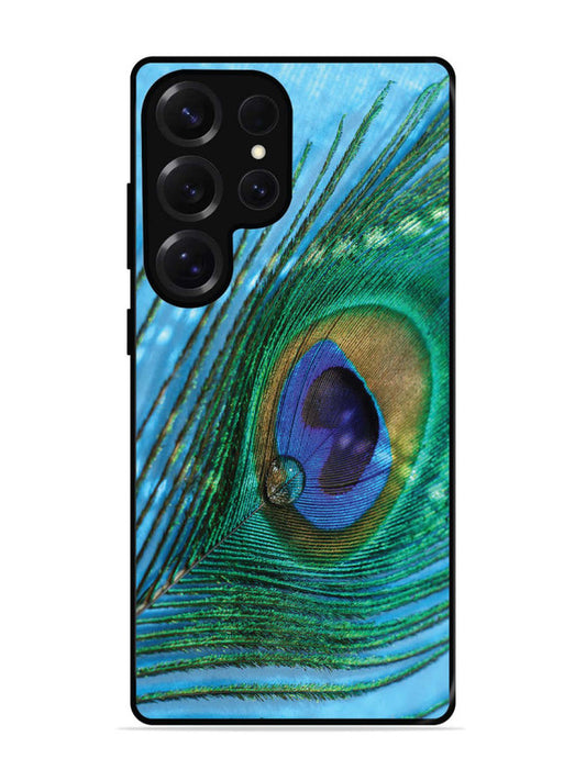 Samsung Galaxy S25 Ultra A drop on Peacock Feather