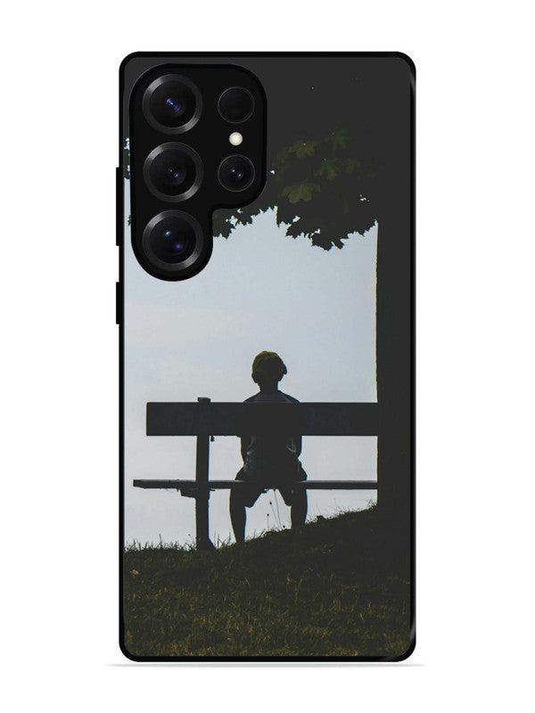 Samsung Galaxy S25 Ultra Alone under the Baniyan Tree