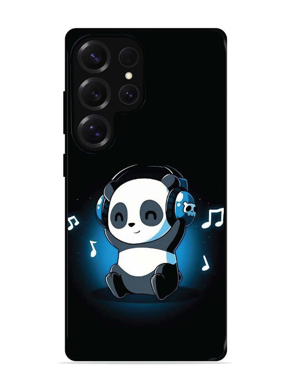 Samsung Galaxy S25 Ultra Panda Listening Music