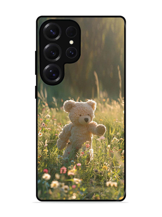 Samsung Galaxy S25 Ultra Teddy Bear Outdoors