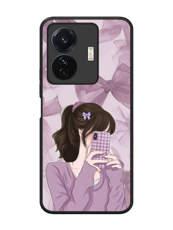 Vivo T1 Pro Pinky Girl taking selfie