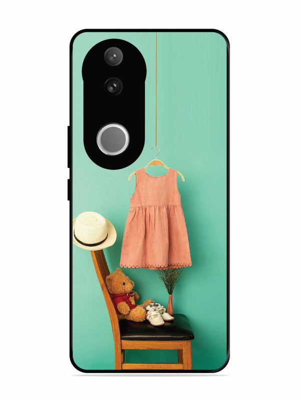 Vivo T4R Trendy dress for girl near toy bear