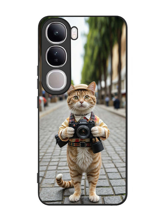 Vivo V40 Lite Cat as Cameraman