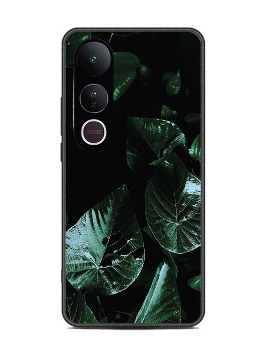 Vivo V50 Lite Leafs at night