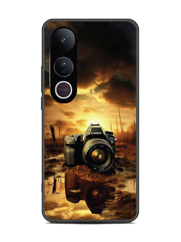 Vivo V50 Lite Twilight Trench Camera