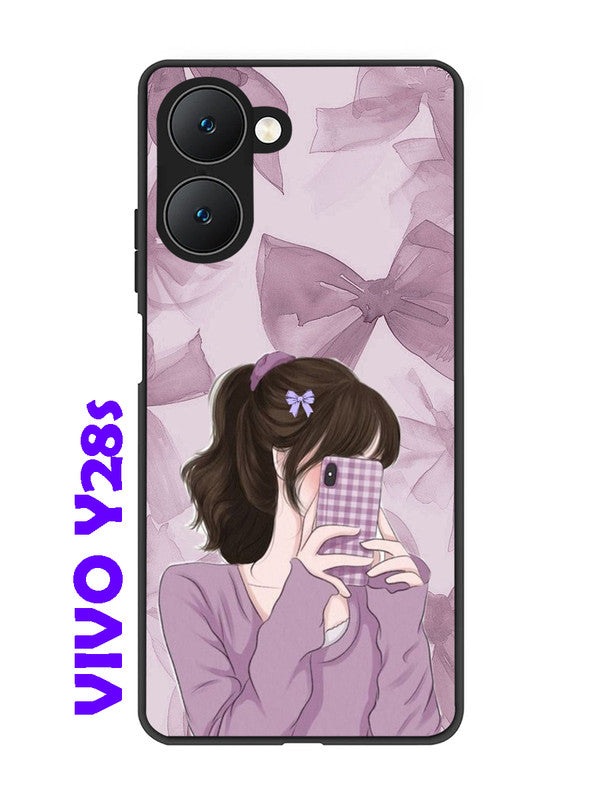 Vivo Y28s 5G Pinky Girl taking selfie