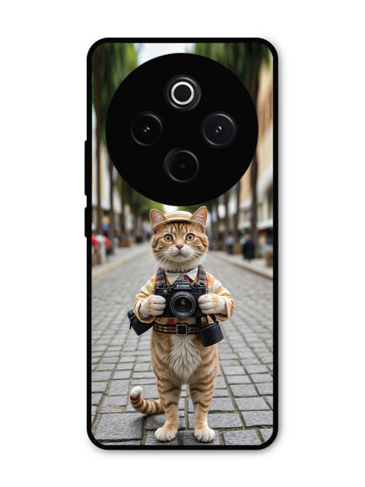 Vivo Y300 Pro 5G Cat as Cameraman