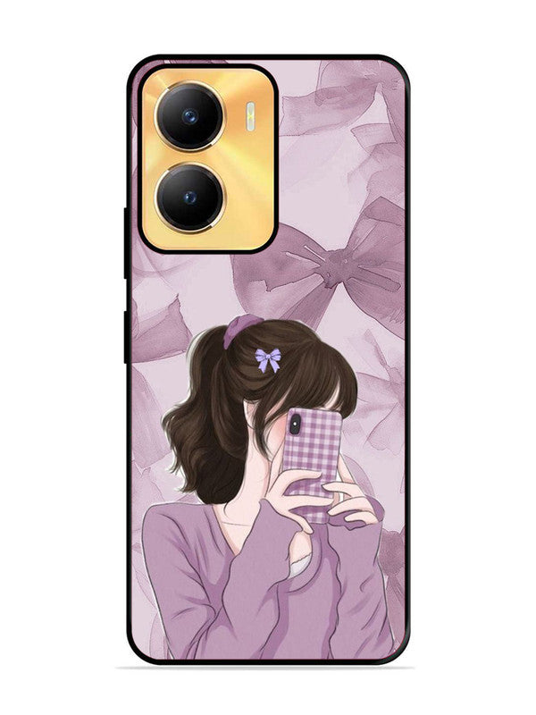 Vivo Y56 5G Pinky Girl taking selfie