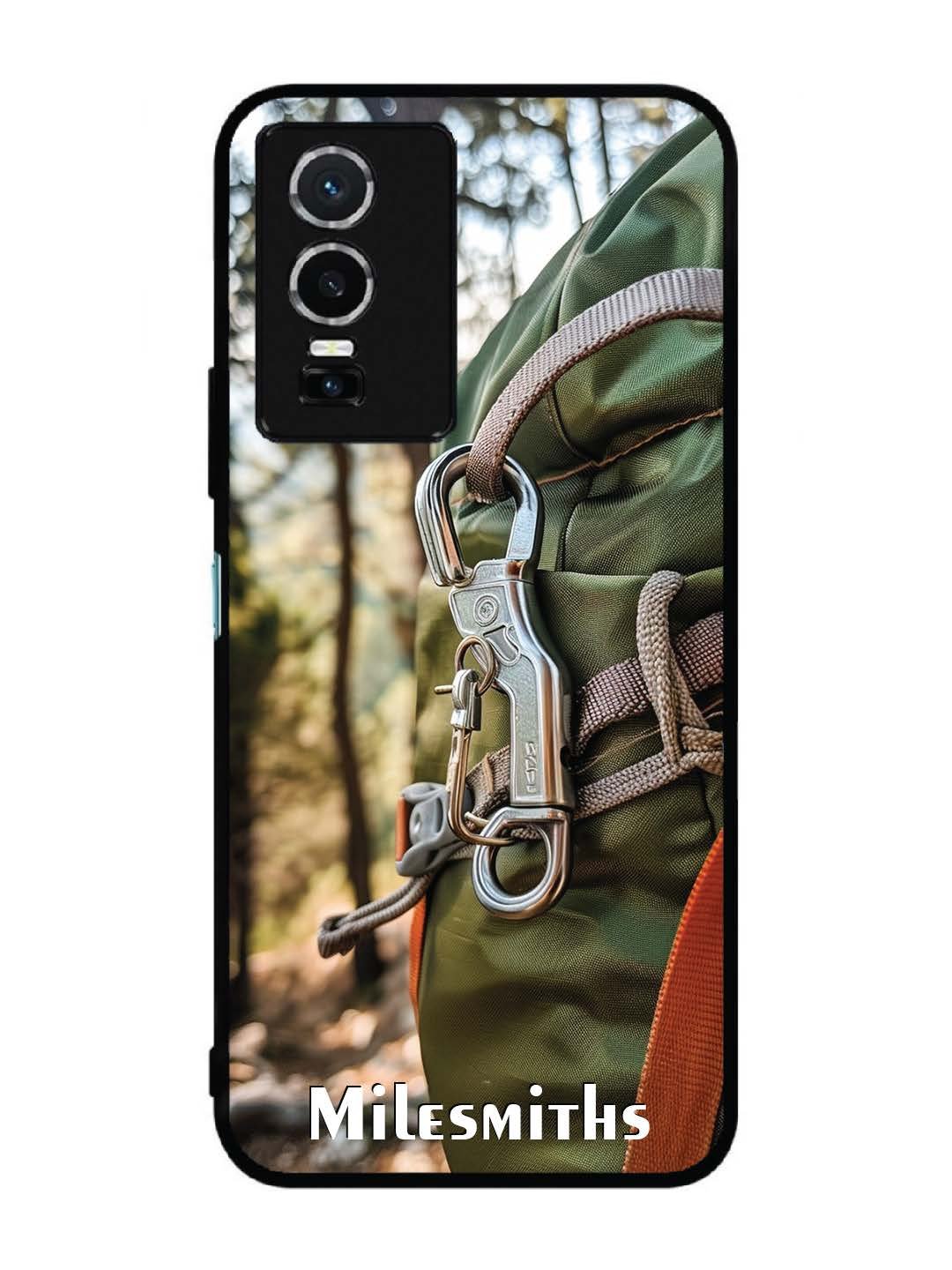 Vivo Y76 5G Hiking Gear Close-up