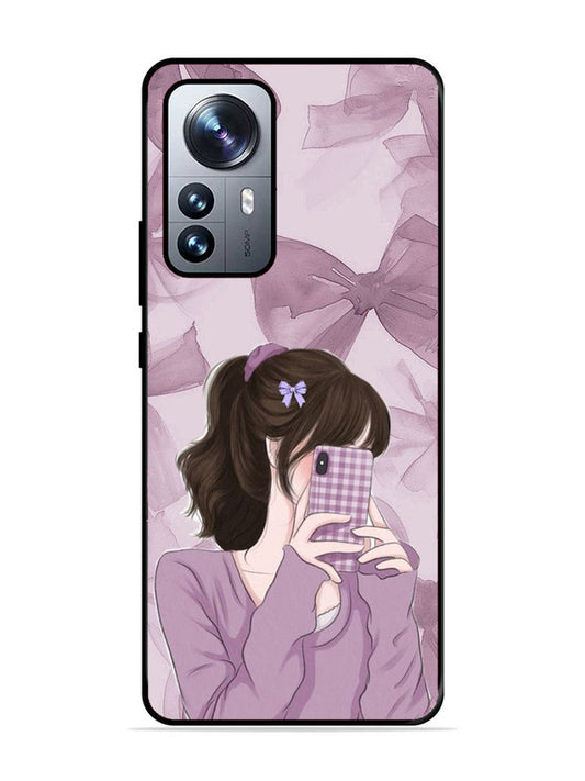 XIAOMI MI 12 Pro 5G Pinky Girl taking selfie