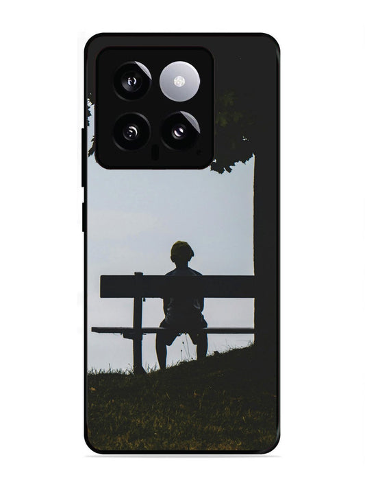 XIAOMI MI 14 5G Alone under the Baniyan Tree