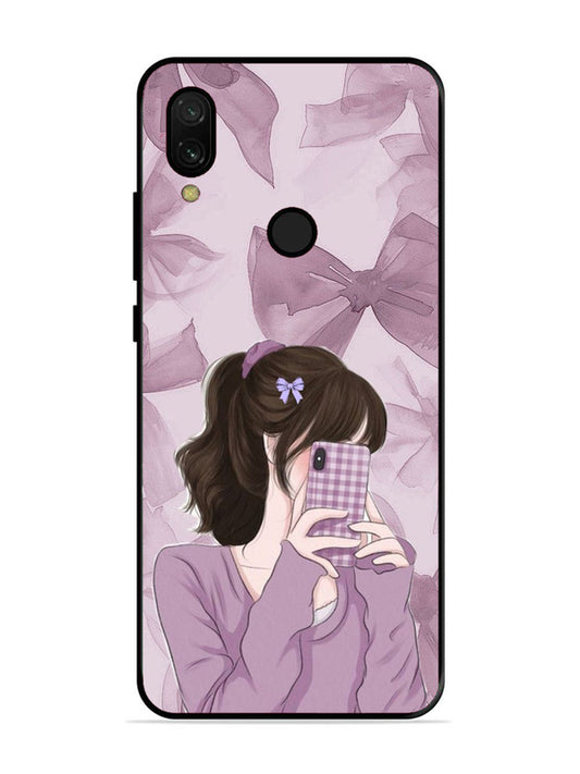 XIAOMI Redmi 7 Pinky Girl taking selfie