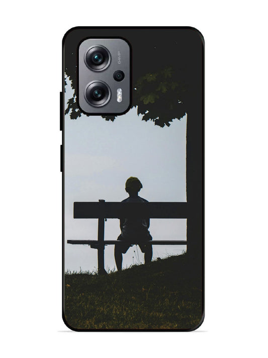 Xiaomi Redmi K50I 5G Alone under the Baniyan Tree