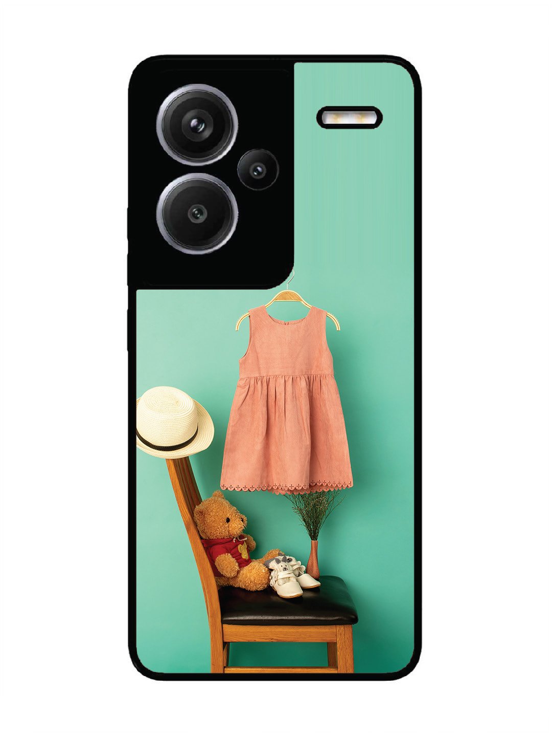 Xiaomi Redmi NOTE 13 PRO PLUS 5G Trendy dress for girl near toy bear